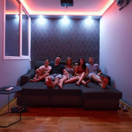 Cinemapartman Eger Zewnętrze zdjęcie
