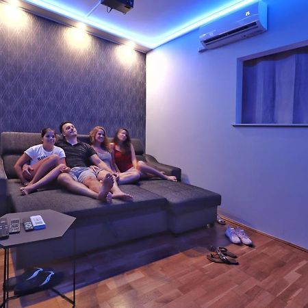 Cinemapartman Eger Zewnętrze zdjęcie