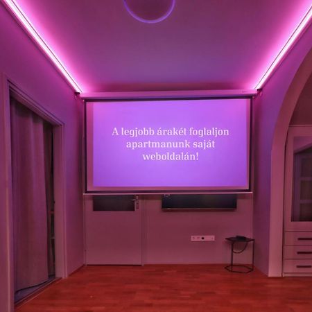 Cinemapartman Eger Zewnętrze zdjęcie